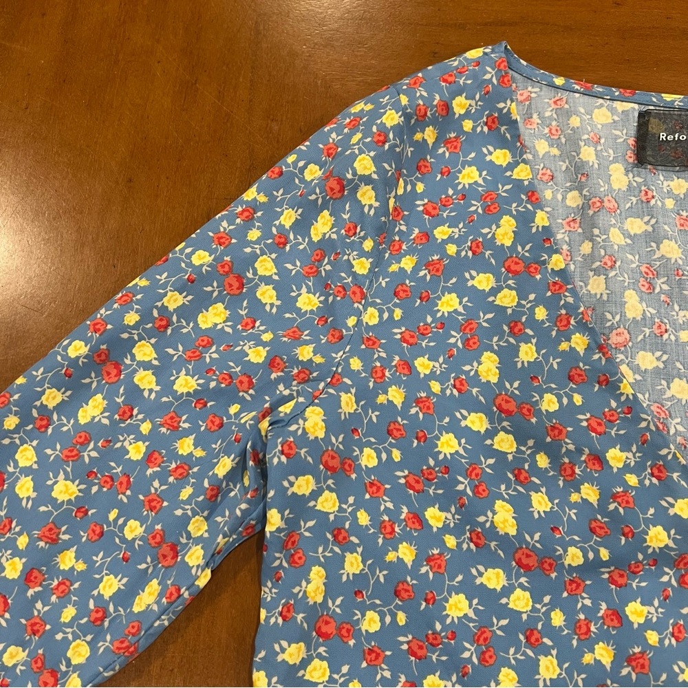 Reformation Arabella PJ Top Button Front Blouse Blue Floral Print Small Deep Vee - Picture 5 of 16